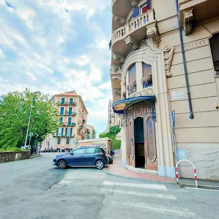 La Torretta A 200 Mt Dal Mare Savona
