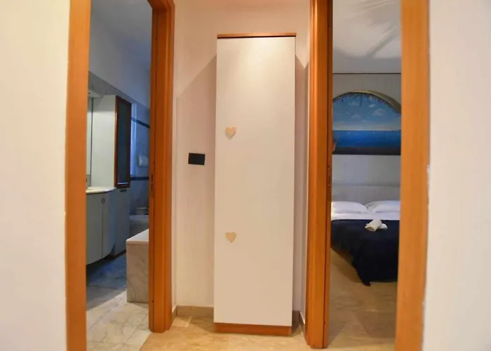 Apartment La Torretta A 200 Mt Dal Mare *